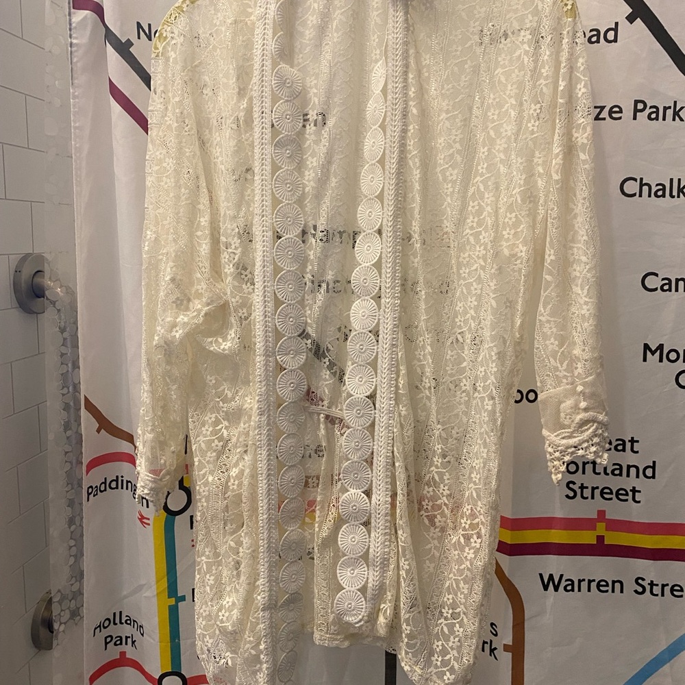 Elegant Lace Blouse - Cream